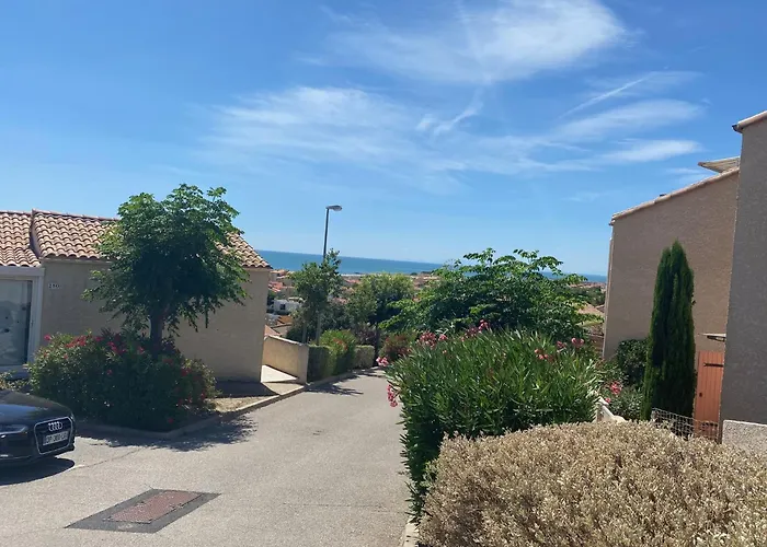 T3 Vue Mer Et Plage, Avec Wifi Et Parking