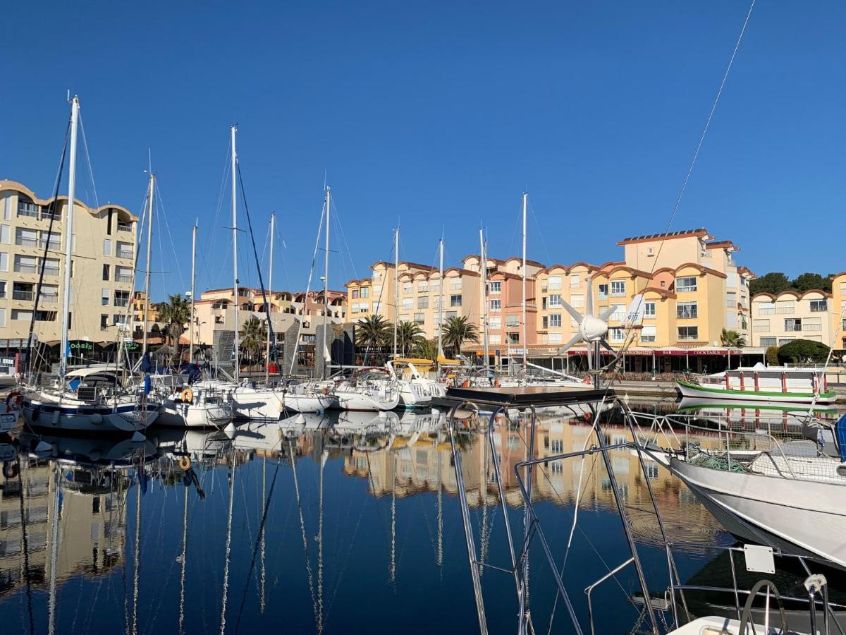 Holiday home T3 Vue Et Plage, Avec Wifi Et Parking Saint-Pierre-la-Mer (Aude)
